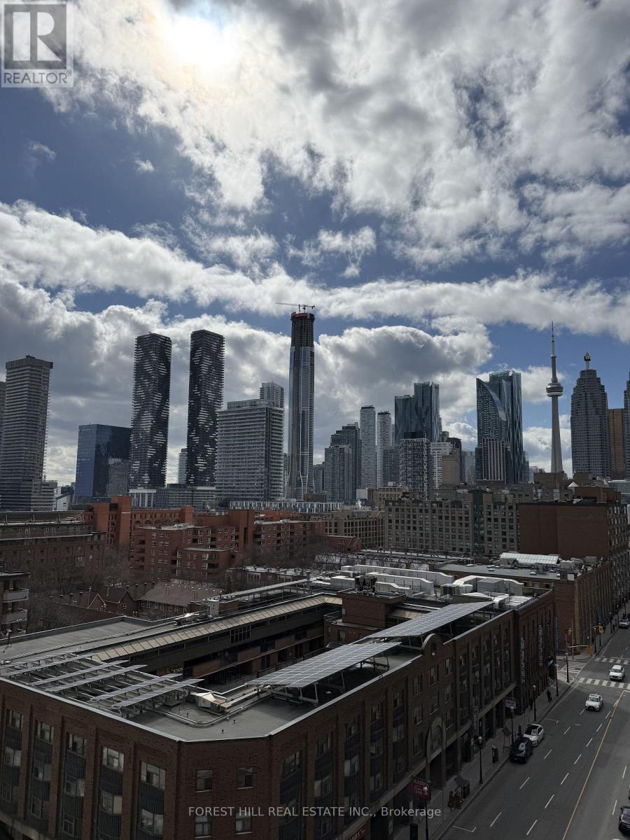 1015 - 180 Front Street E, Toronto, Ontario  M5A 0A9 - Photo 11 - C12907994