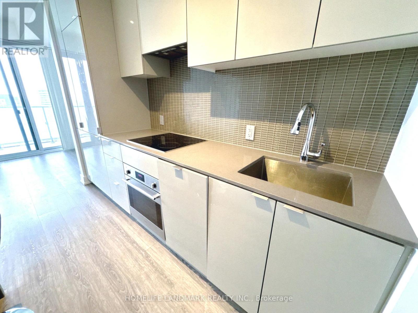 4006 - 7 Grenville Street, Toronto, Ontario  M4Y 0E9 - Photo 6 - C12908006