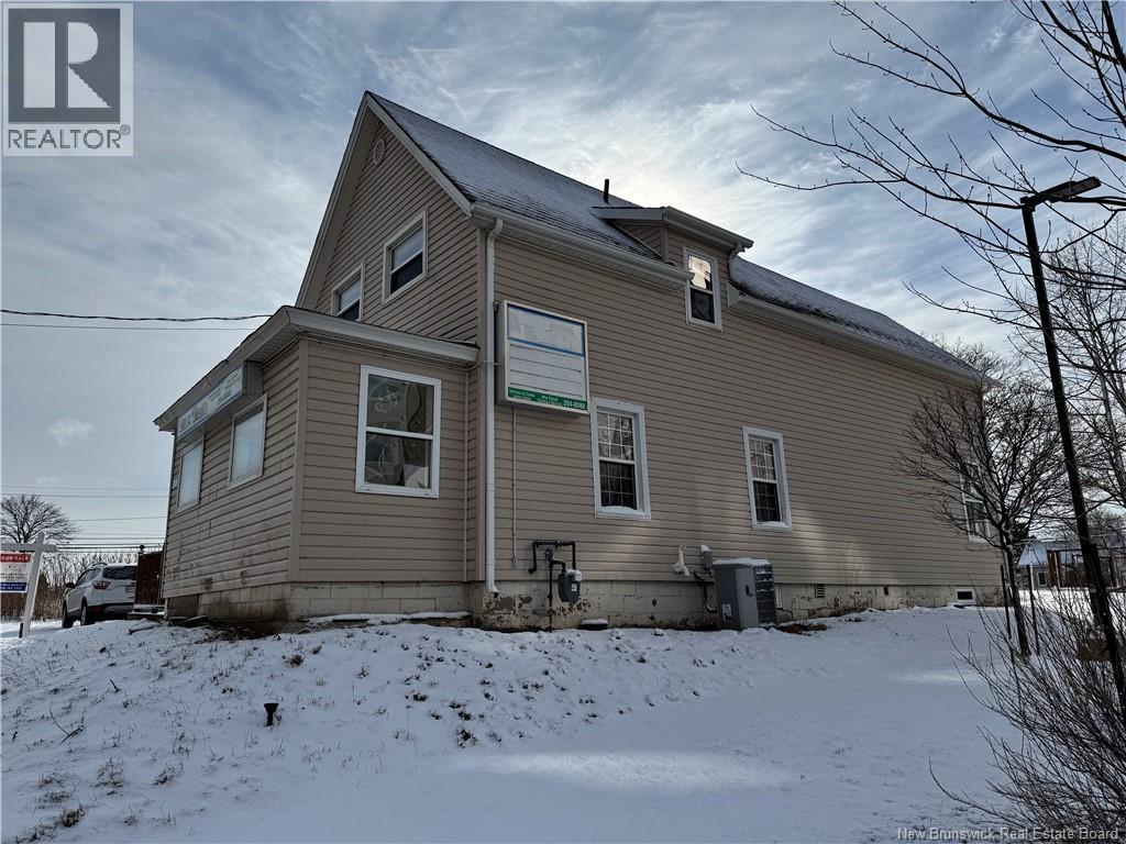 100 Sunset Avenue, Dieppe, New Brunswick  E1A 2Z3 - Photo 2 - NB122015