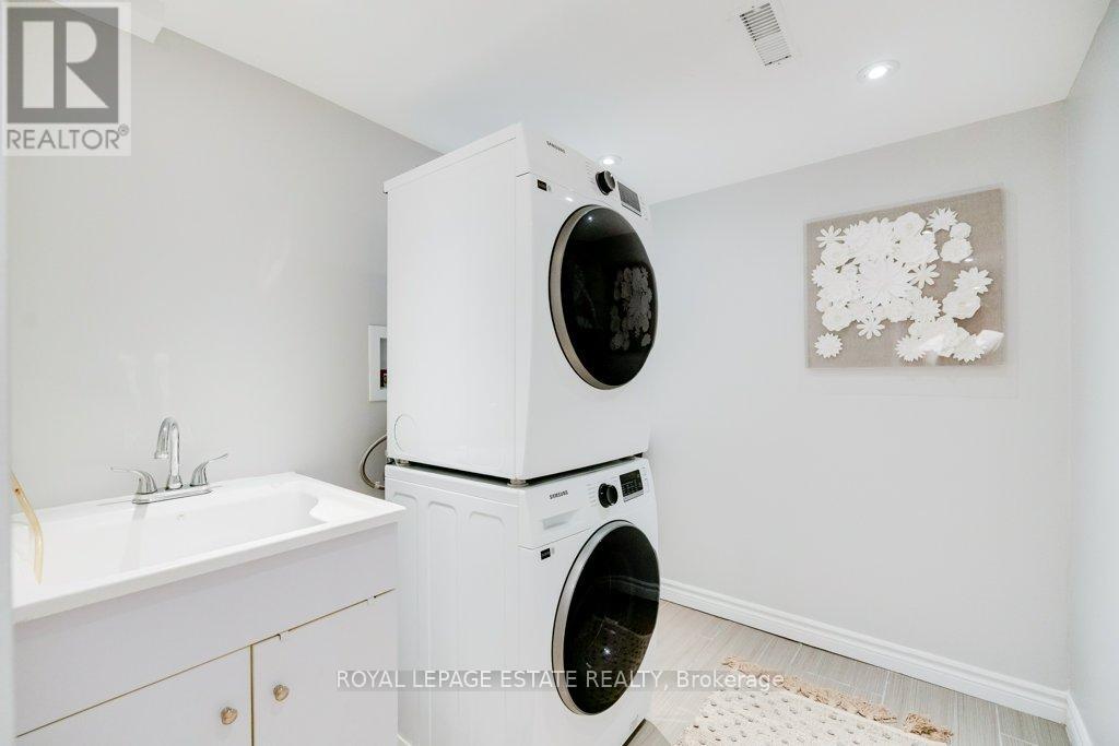 331 Scarborough Road, Toronto, Ontario  M4E 3M9 - Photo 29 - E12907820