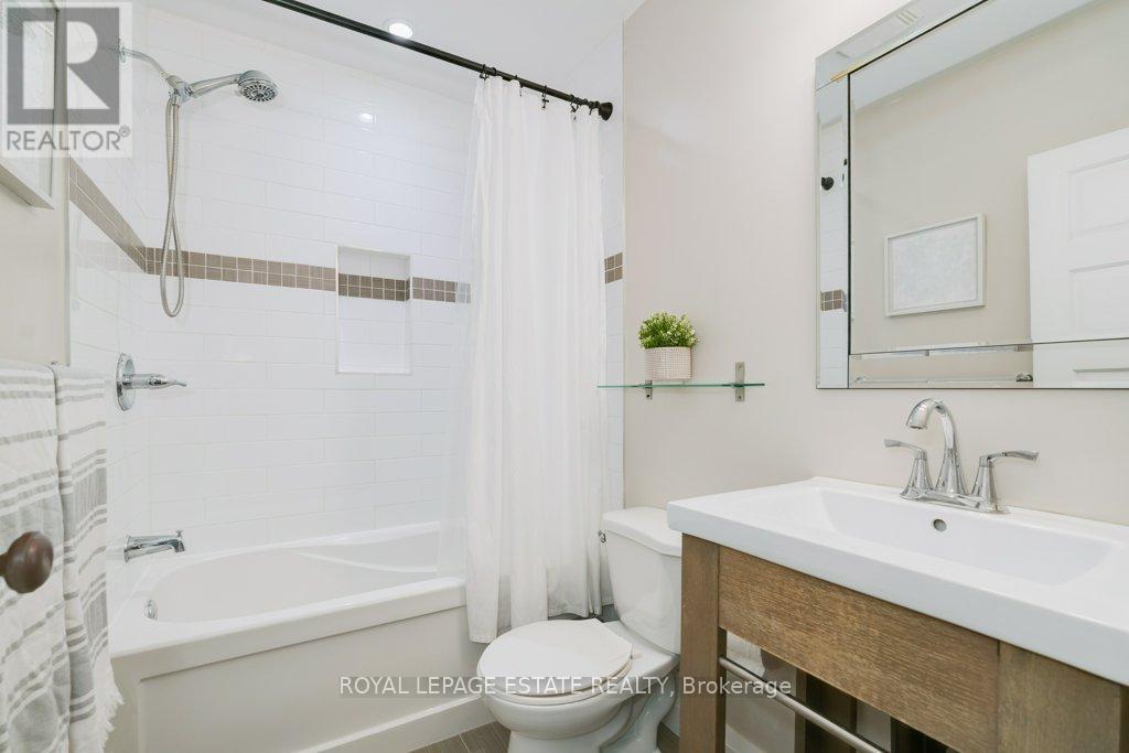 331 Scarborough Road, Toronto, Ontario  M4E 3M9 - Photo 21 - E12907820