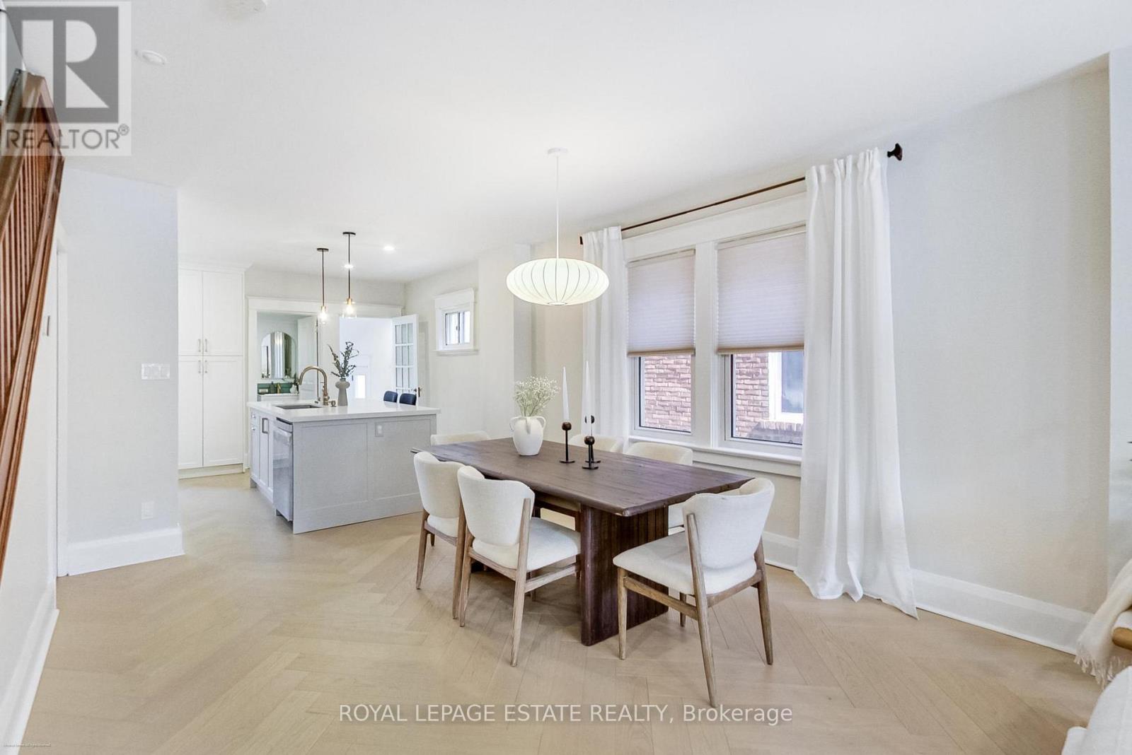 344 Springdale Boulevard, Toronto, Ontario  M4C 2A4 - Photo 10 - E12907932