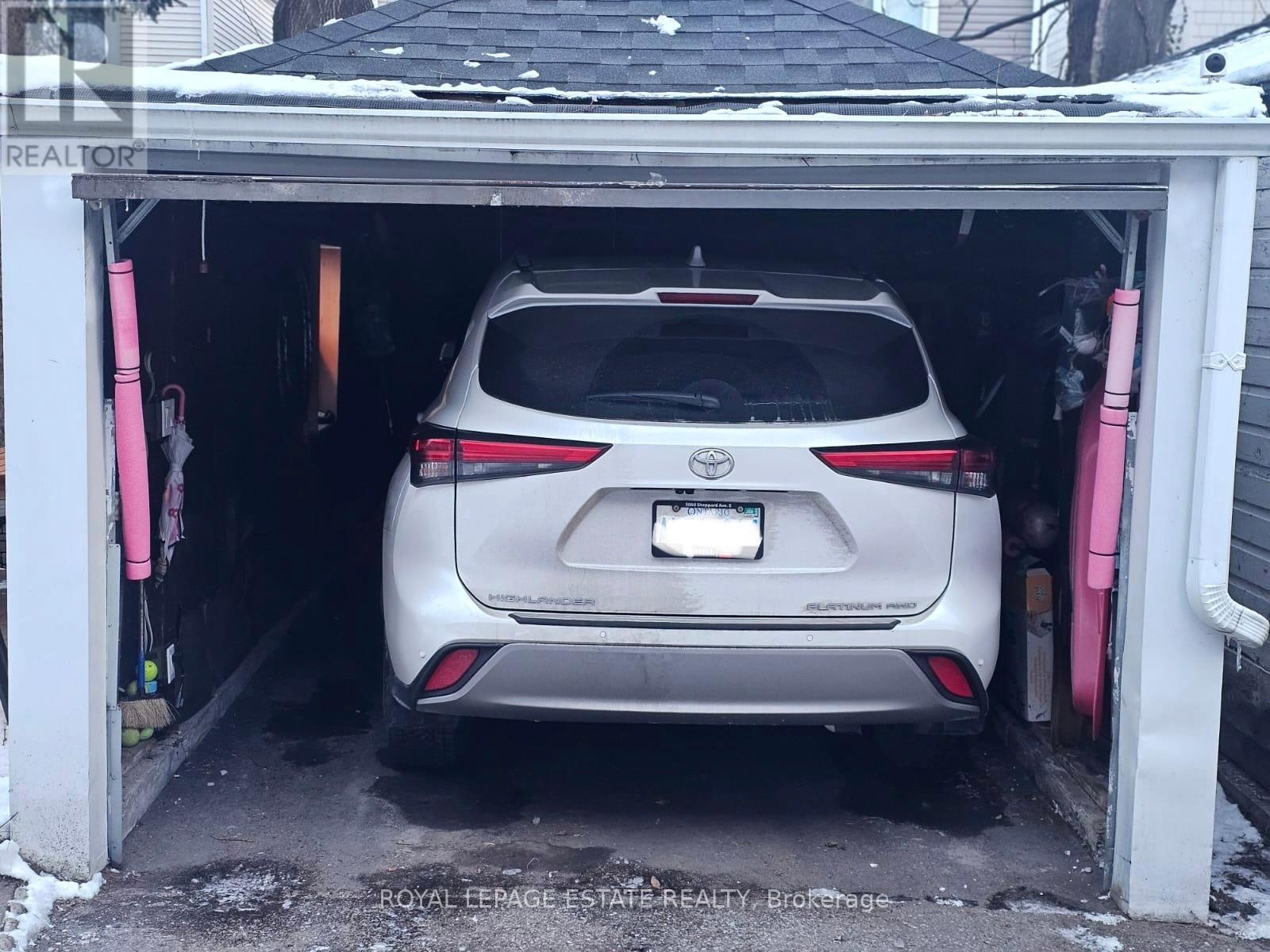 344 Springdale Boulevard, Toronto, Ontario  M4C 2A4 - Photo 33 - E12907932