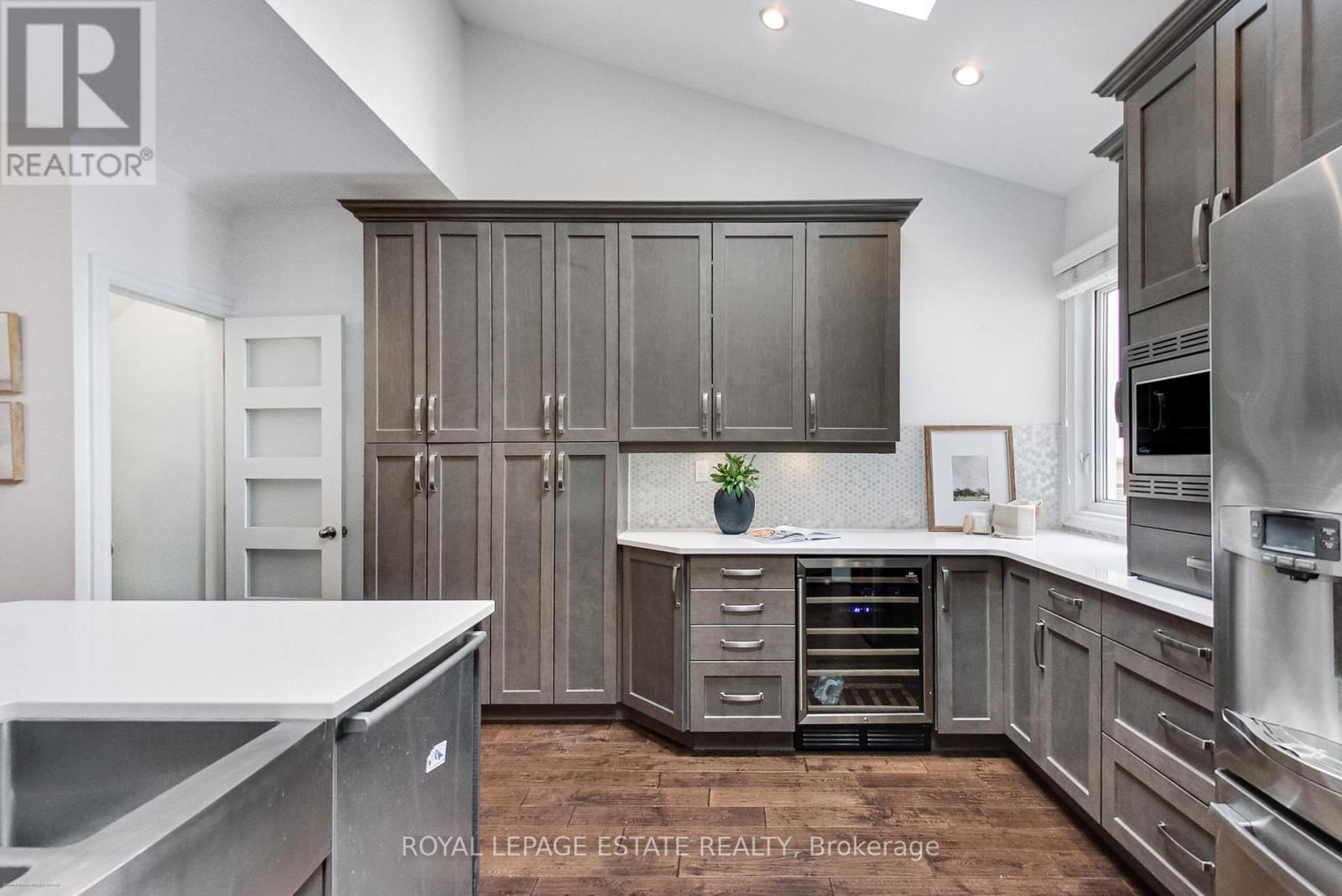 141 Drayton Avenue, Toronto, Ontario  M4C 3M1 - Photo 15 - E12907954