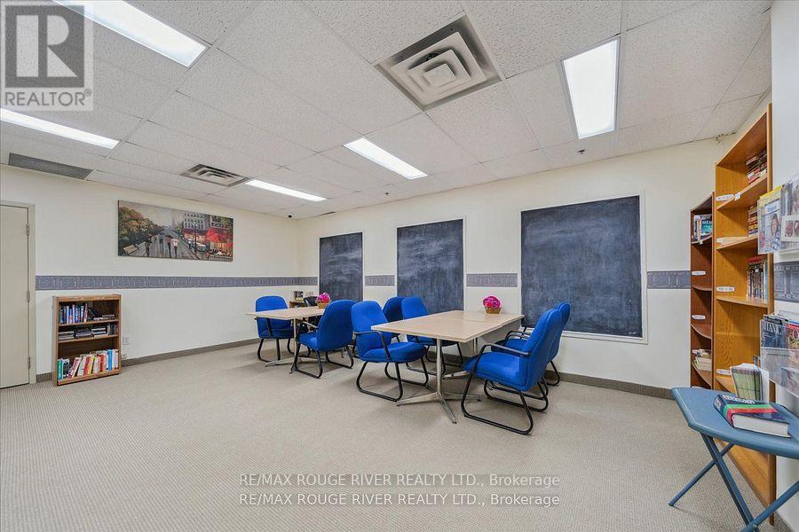 305 - 102 Aspen Springs Drive, Clarington, Ontario  L1C 5N6 - Photo 13 - E12907960