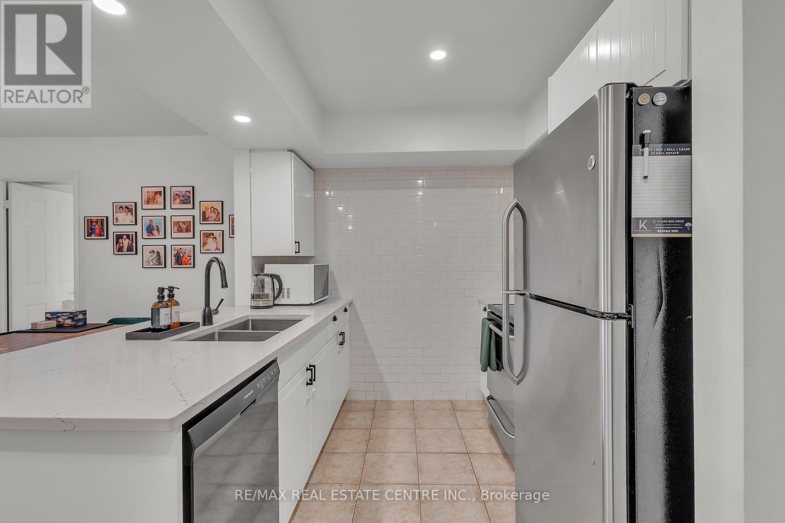 3 - 51 Petra Way, Whitby, Ontario L1R 0A7 - Photo 8 - E12908010