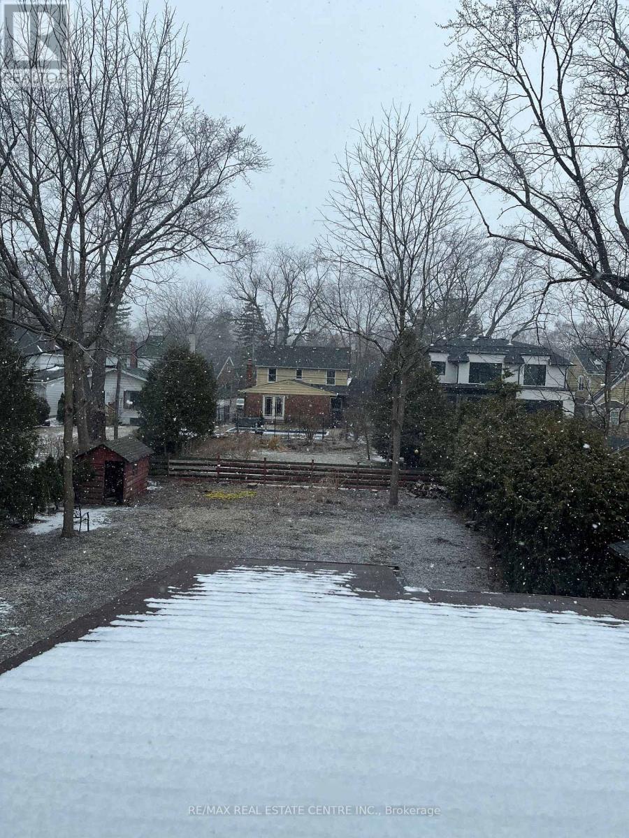 51 Inglewood Drive, Mississauga, Ontario  L5G 1X7 - Photo 23 - W12900042