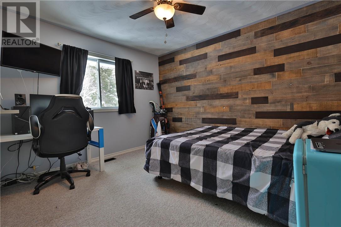 7 Herman Mayer Drive, Lively, Ontario  P3Y 1H6 - Photo 11 - 2126876