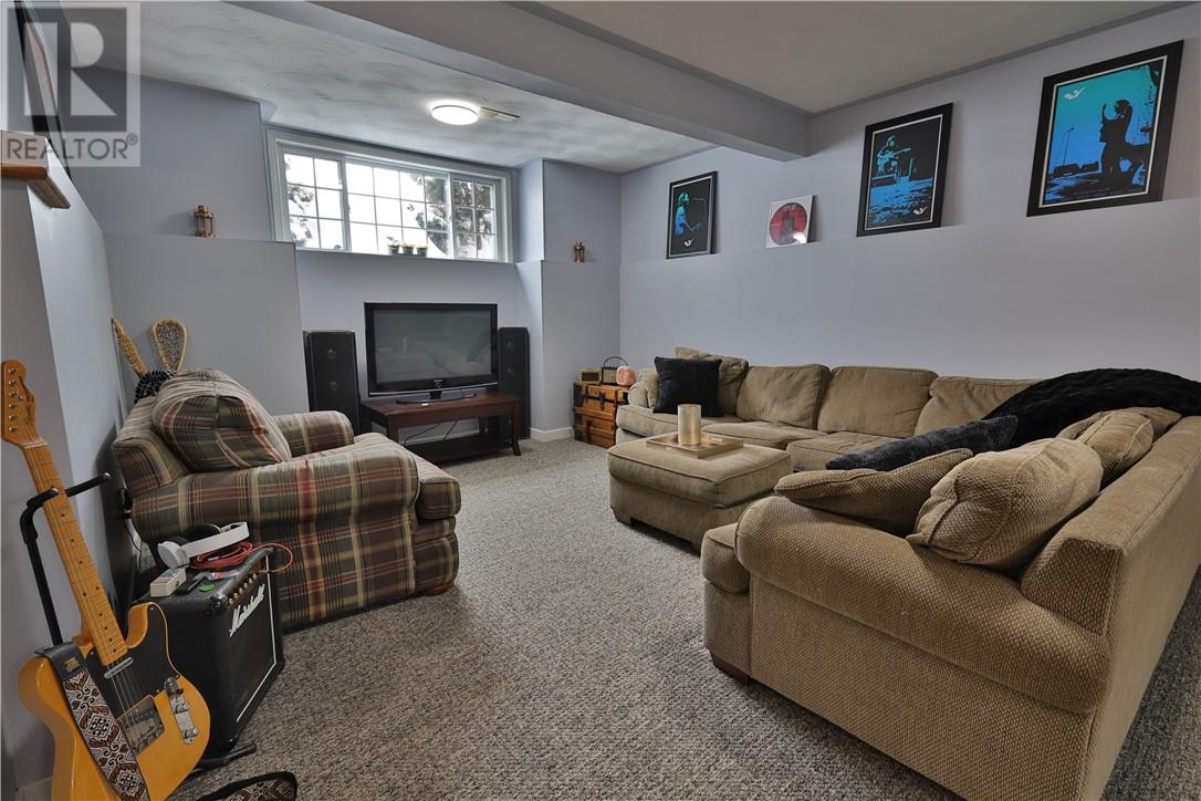 7 Herman Mayer Drive, Lively, Ontario  P3Y 1H6 - Photo 13 - 2126876