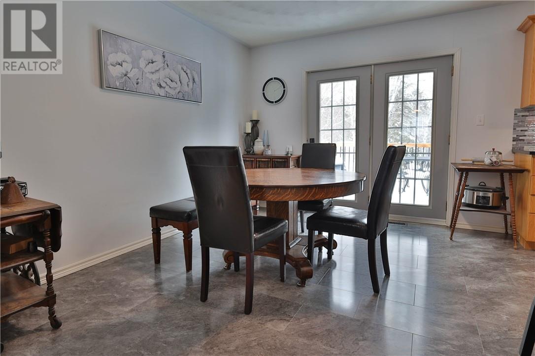 7 Herman Mayer Drive, Lively, Ontario  P3Y 1H6 - Photo 4 - 2126876