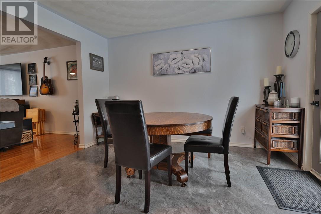 7 Herman Mayer Drive, Lively, Ontario  P3Y 1H6 - Photo 5 - 2126876