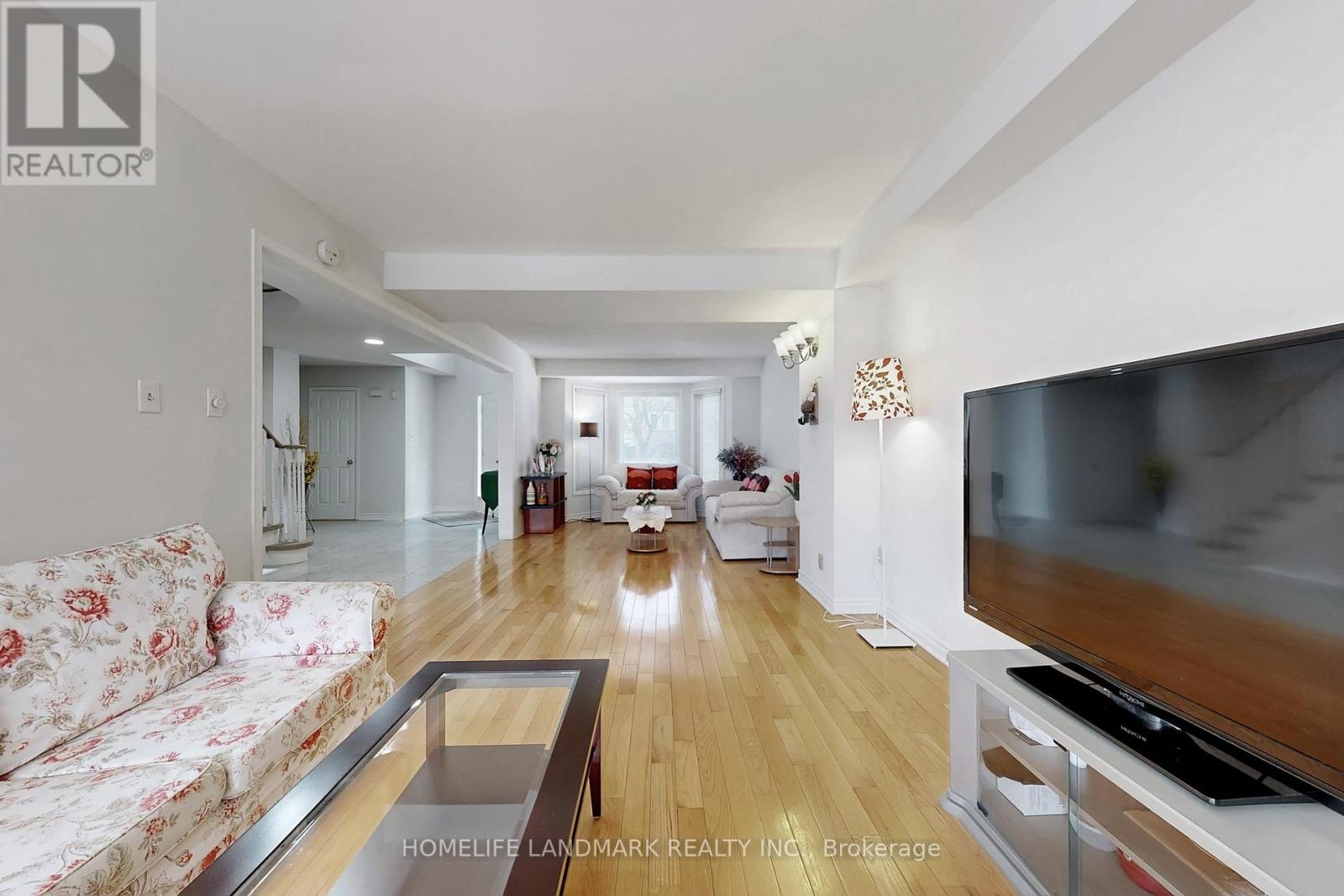 7 Lancashire Road, Markham (Unionville), Ontario  L3R 8K9 - Photo 10 - N12908002