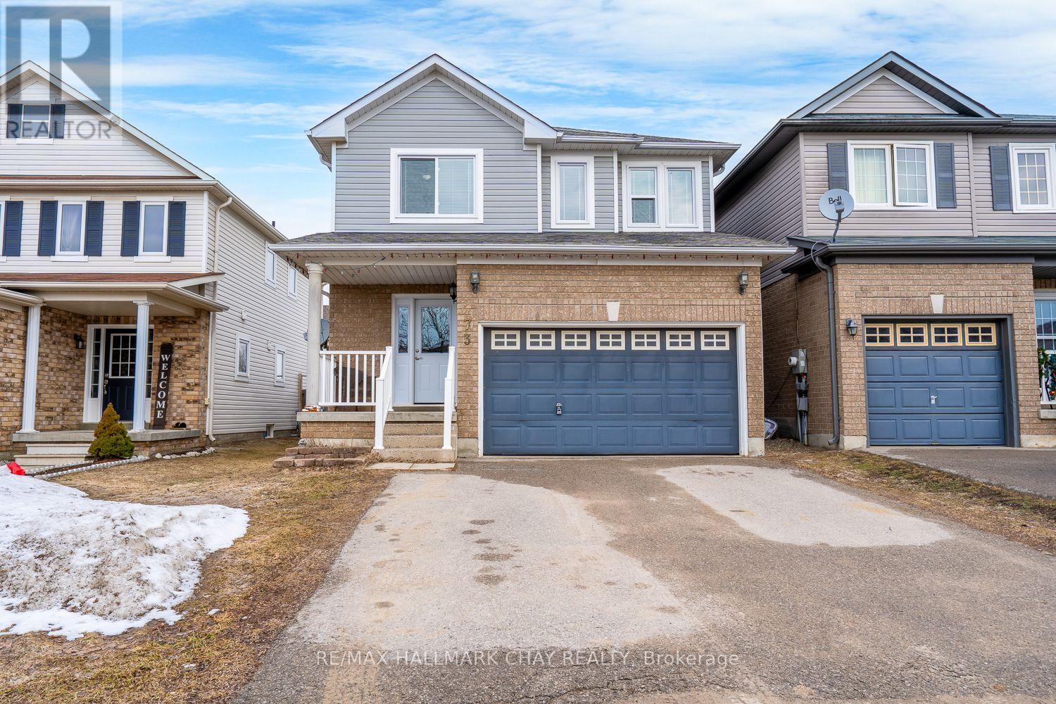73 Stonemount Crescent, Essa (Angus), Ontario  L0M 1B4 - Photo 6 - N12908004