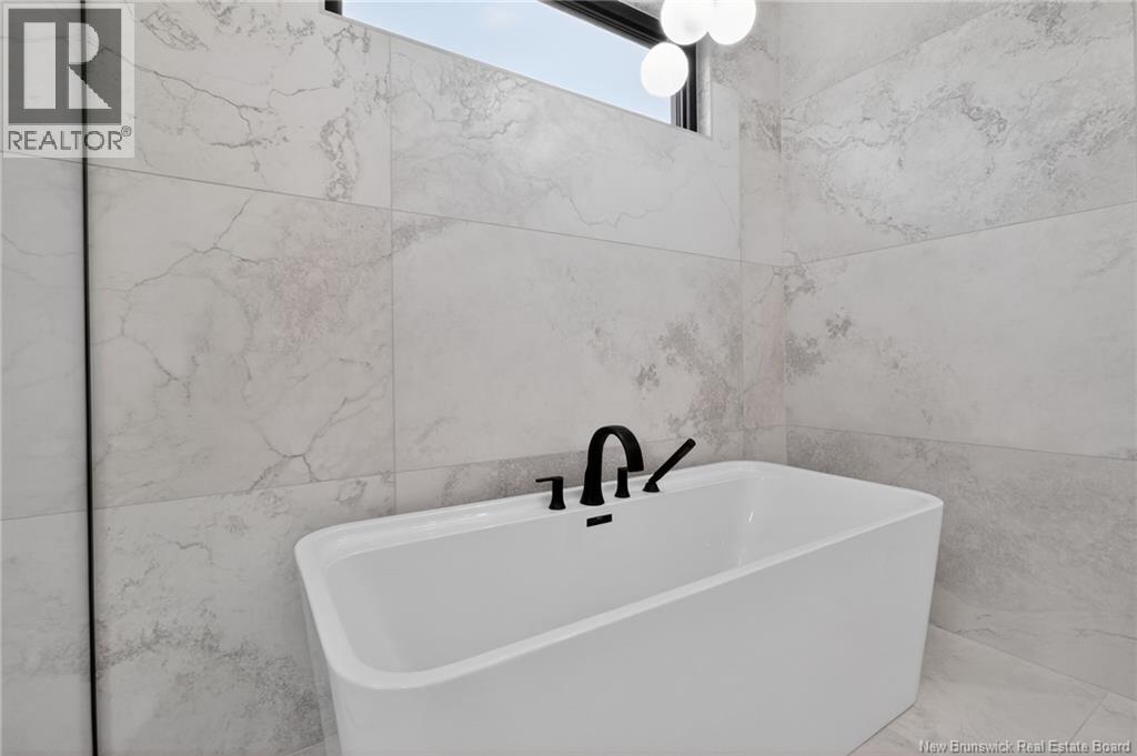83 Royal Oaks, Moncton, New Brunswick  E1H 2P7 - Photo 29 - NB135019