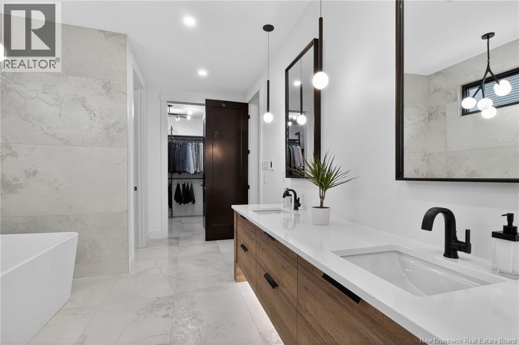83 Royal Oaks, Moncton, New Brunswick  E1H 2P7 - Photo 30 - NB135019