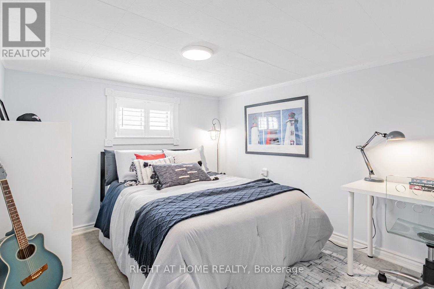 46 Clissold Road, Toronto, Ontario  M8Z 4T5 - Photo 22 - W12907936