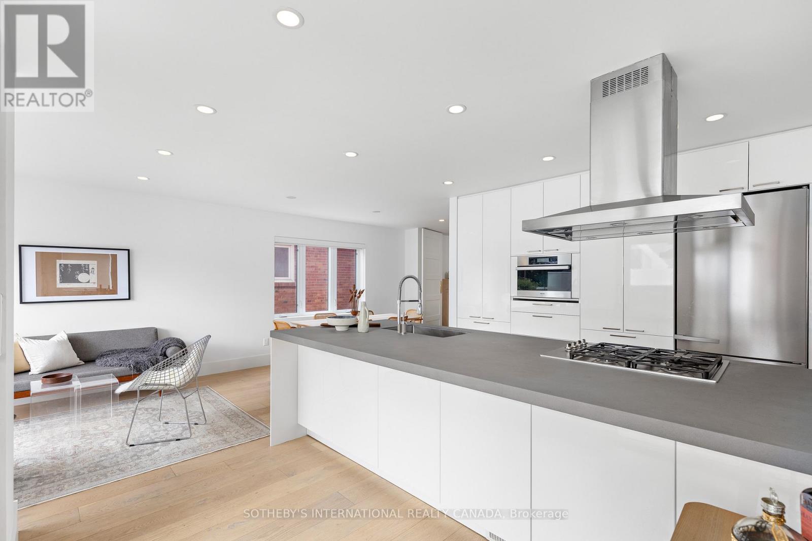 55 Mimico Avenue, Toronto, Ontario  M8V 1R2 - Photo 12 - W12907938