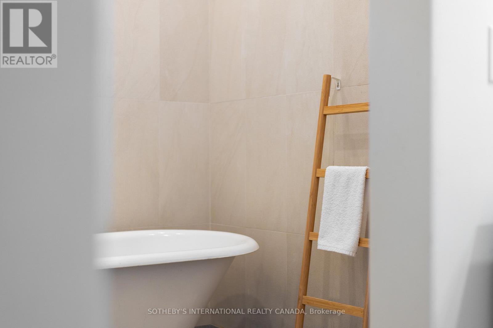 55 Mimico Avenue, Toronto, Ontario  M8V 1R2 - Photo 27 - W12907938