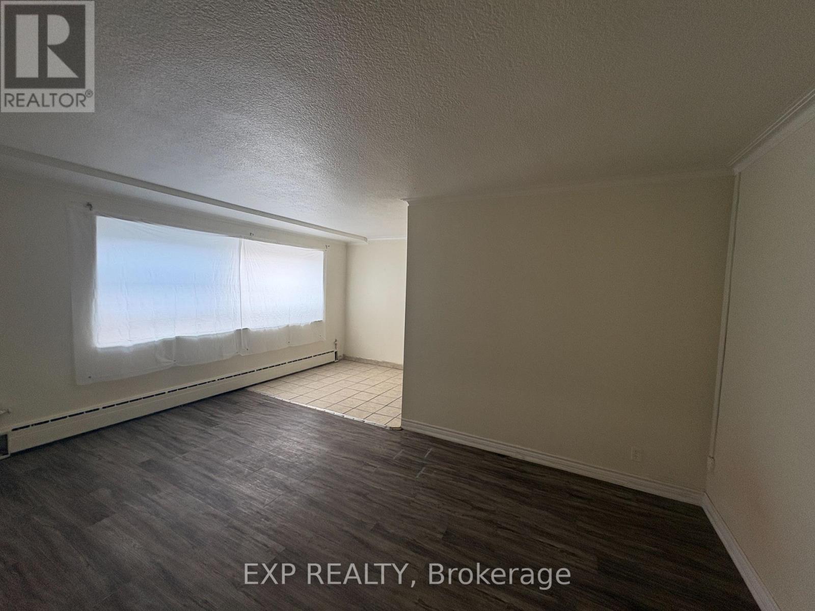 C5 - 531 Caledonia Road, Toronto (Caledonia-Fairbank), Ontario  M6E 4V3 - Photo 4 - W12907980