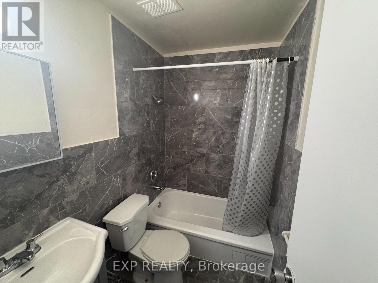 C5 - 531 Caledonia Road, Toronto (Caledonia-Fairbank), Ontario  M6E 4V3 - Photo 6 - W12907980