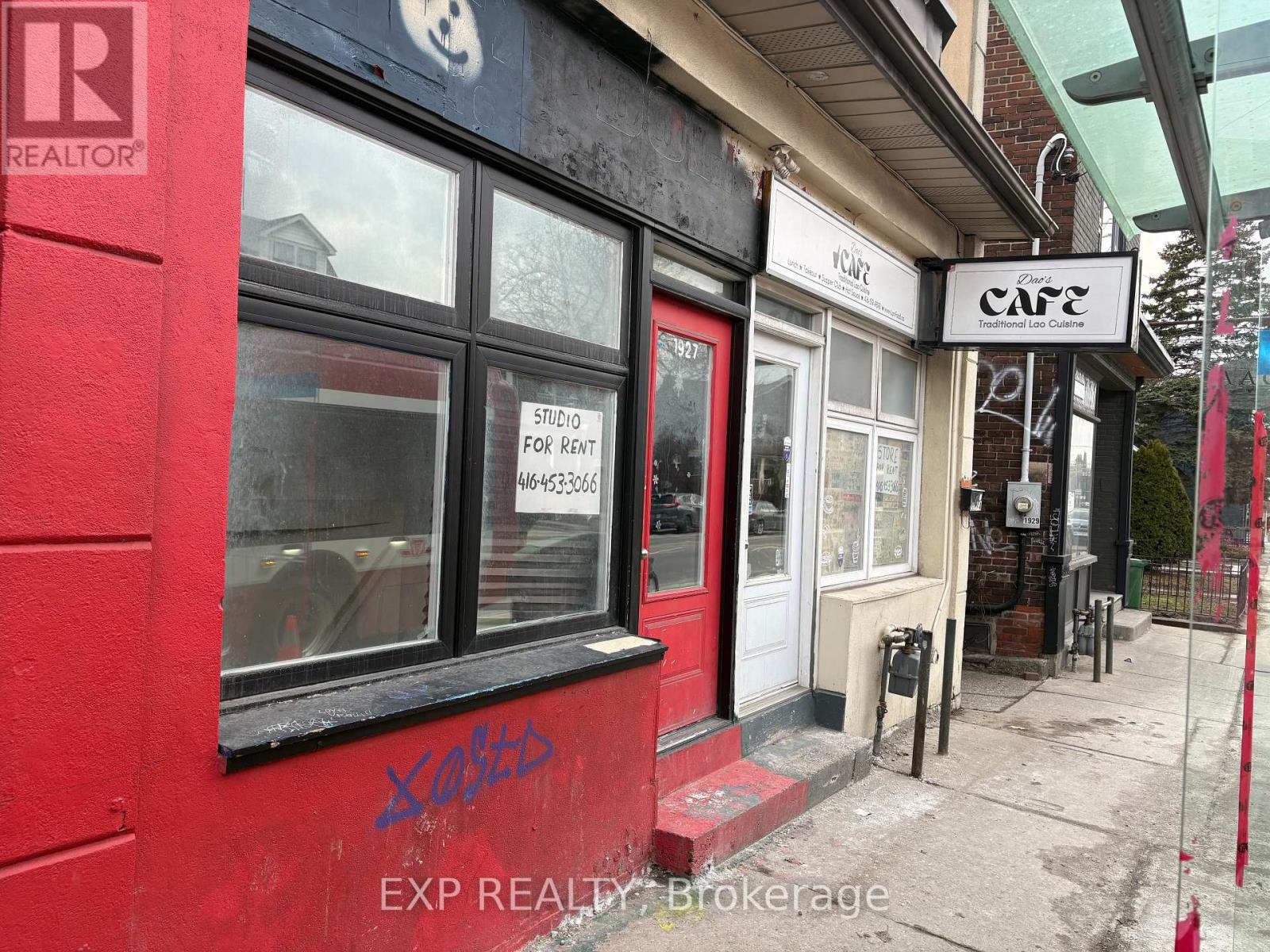 1927 DAVENPORT ROAD E, Toronto, Ontario