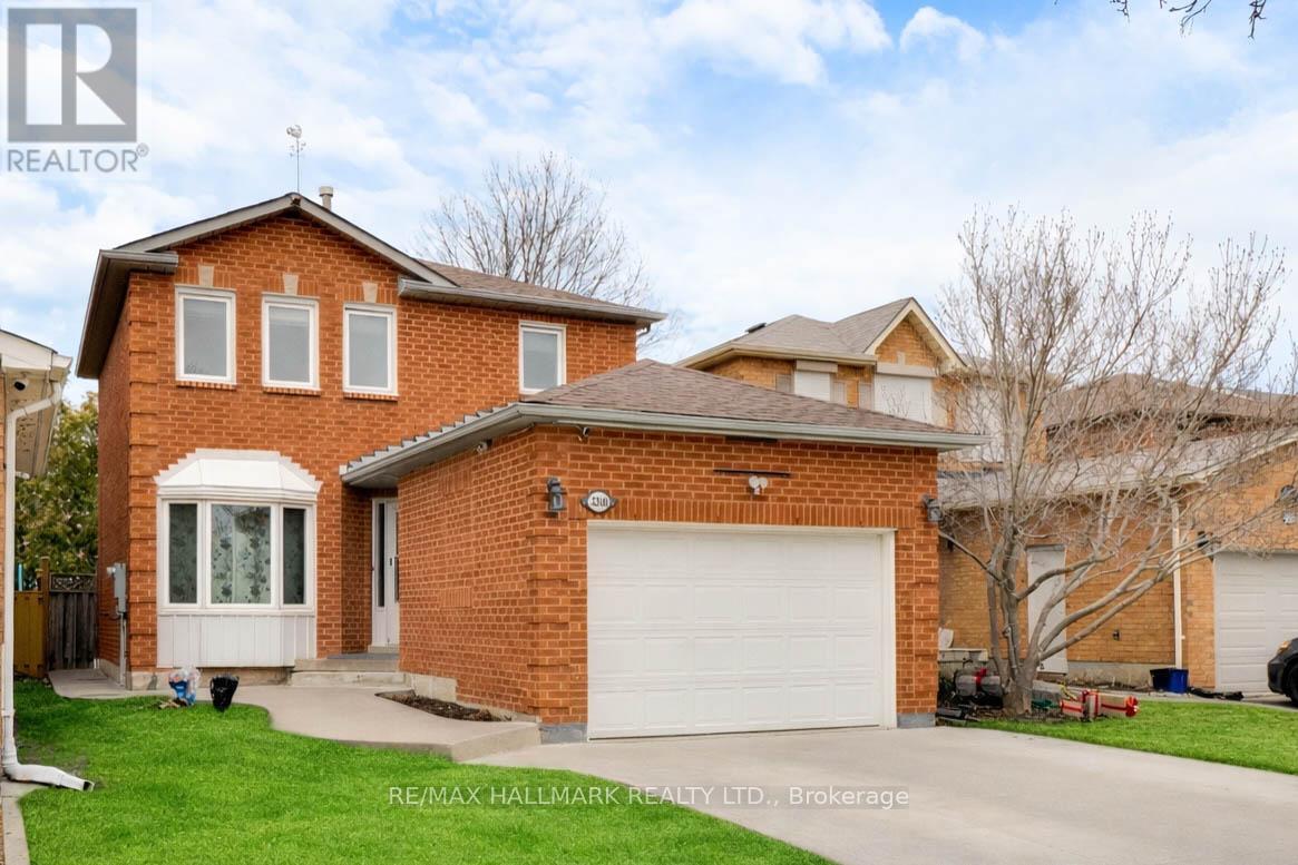 3310 Greenbelt Crescent, Mississauga, Ontario  L5N 5X1 - Photo 2 - W12907996