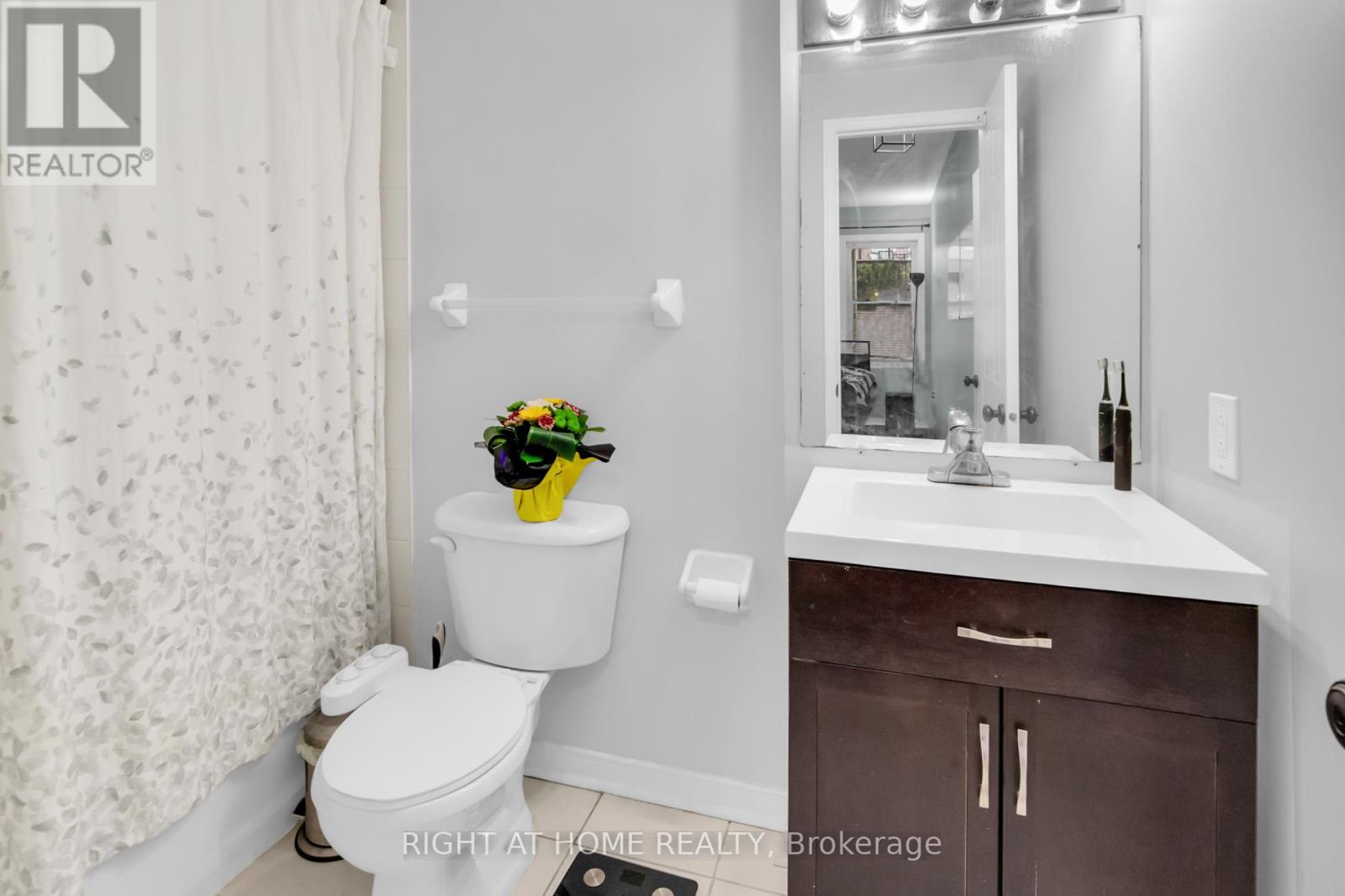 Townhome 50 - 760 Lawrence Avenue W, Toronto, Ontario M6A 3E7 - Photo 22 - W12908016