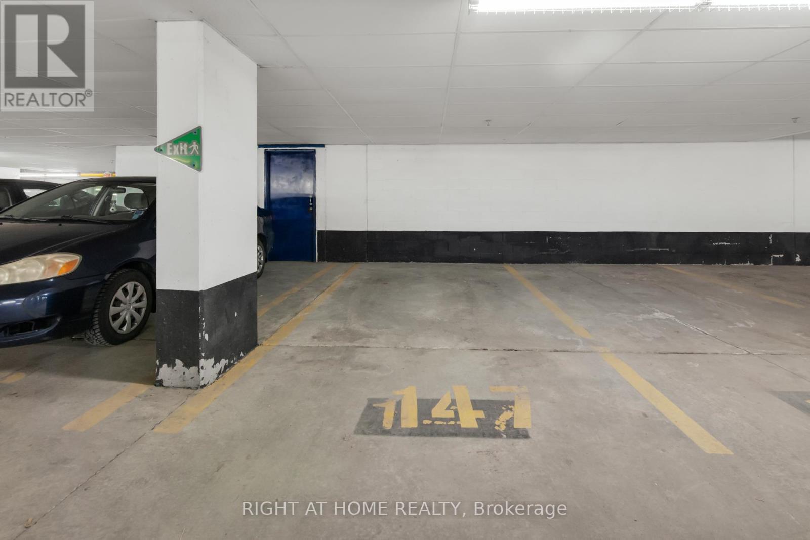 Townhome 50 - 760 Lawrence Avenue W, Toronto, Ontario M6A 3E7 - Photo 35 - W12908016