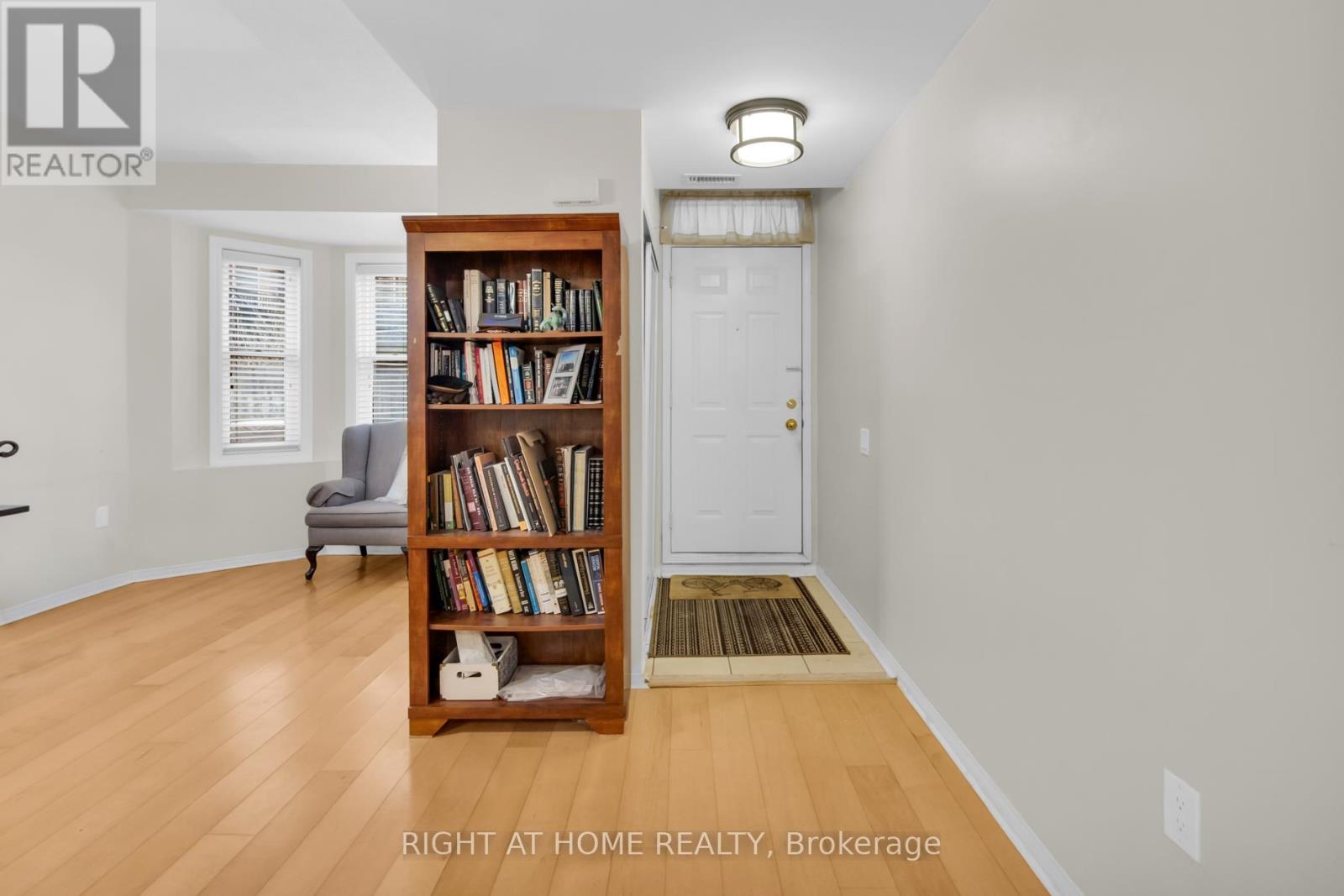 Townhome 50 - 760 Lawrence Avenue W, Toronto, Ontario M6A 3E7 - Photo 5 - W12908016