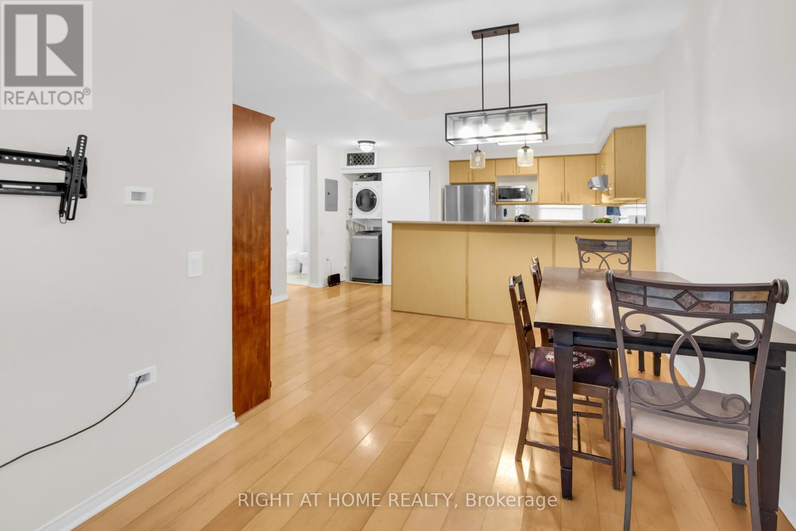 Townhome 50 - 760 Lawrence Avenue W, Toronto, Ontario M6A 3E7 - Photo 9 - W12908016