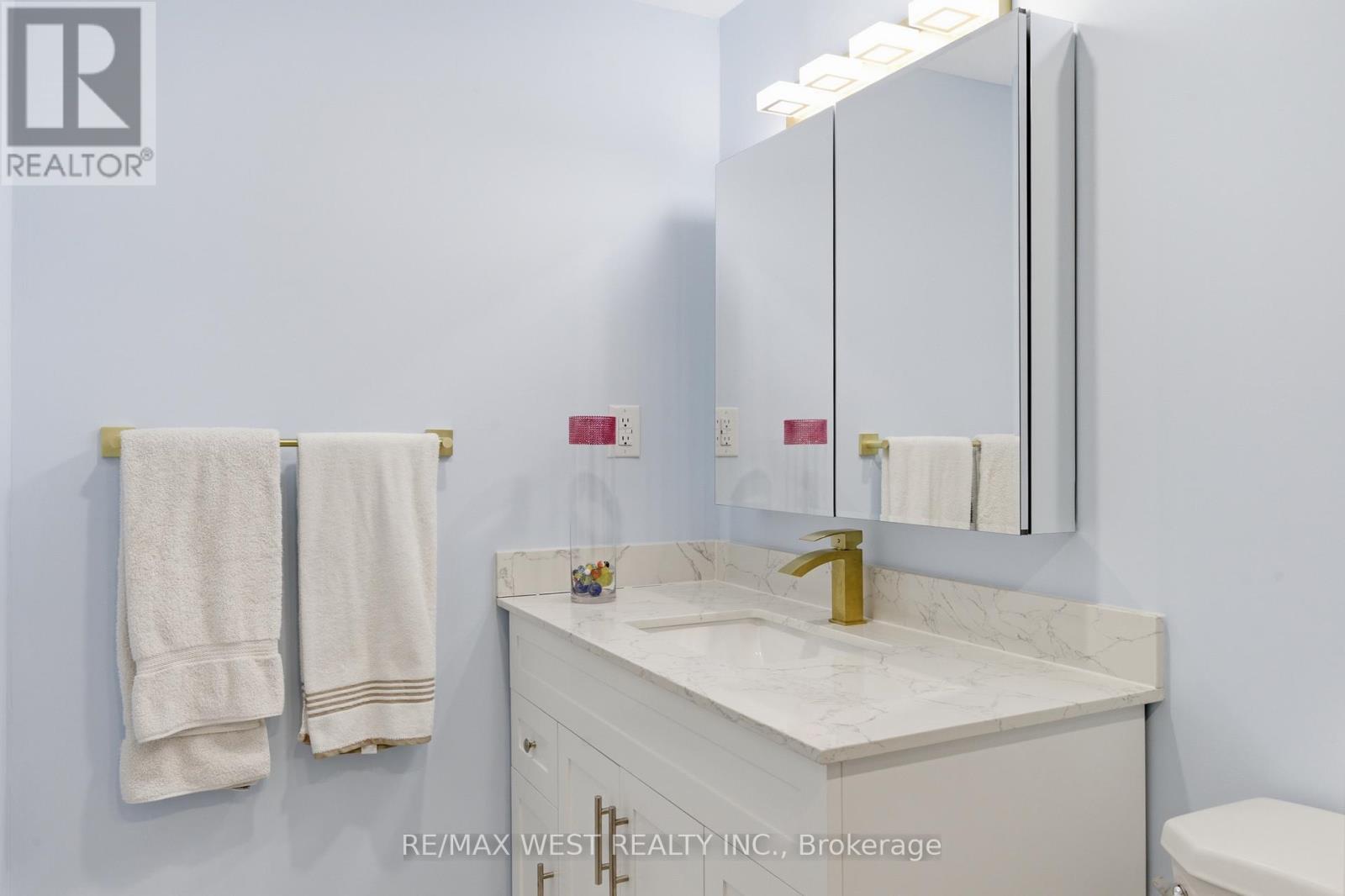 170 Silverwood Avenue, Welland, Ontario  L3C 0B7 - Photo 27 - X12907992