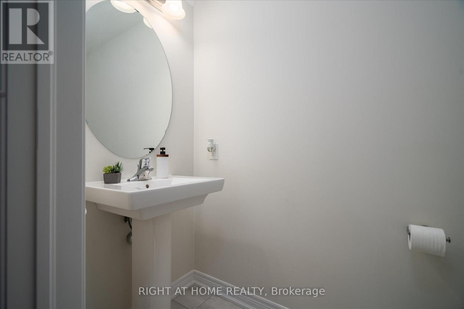 87 Dorian Drive, Whitby, Ontario  L1P 0C8 - Photo 15 - E12908054