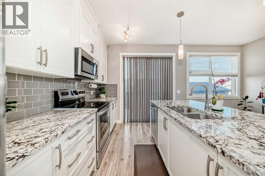 720 Livingston Hill NE, Calgary, Alberta  T3P 1K5 - Photo 14 - A2295526