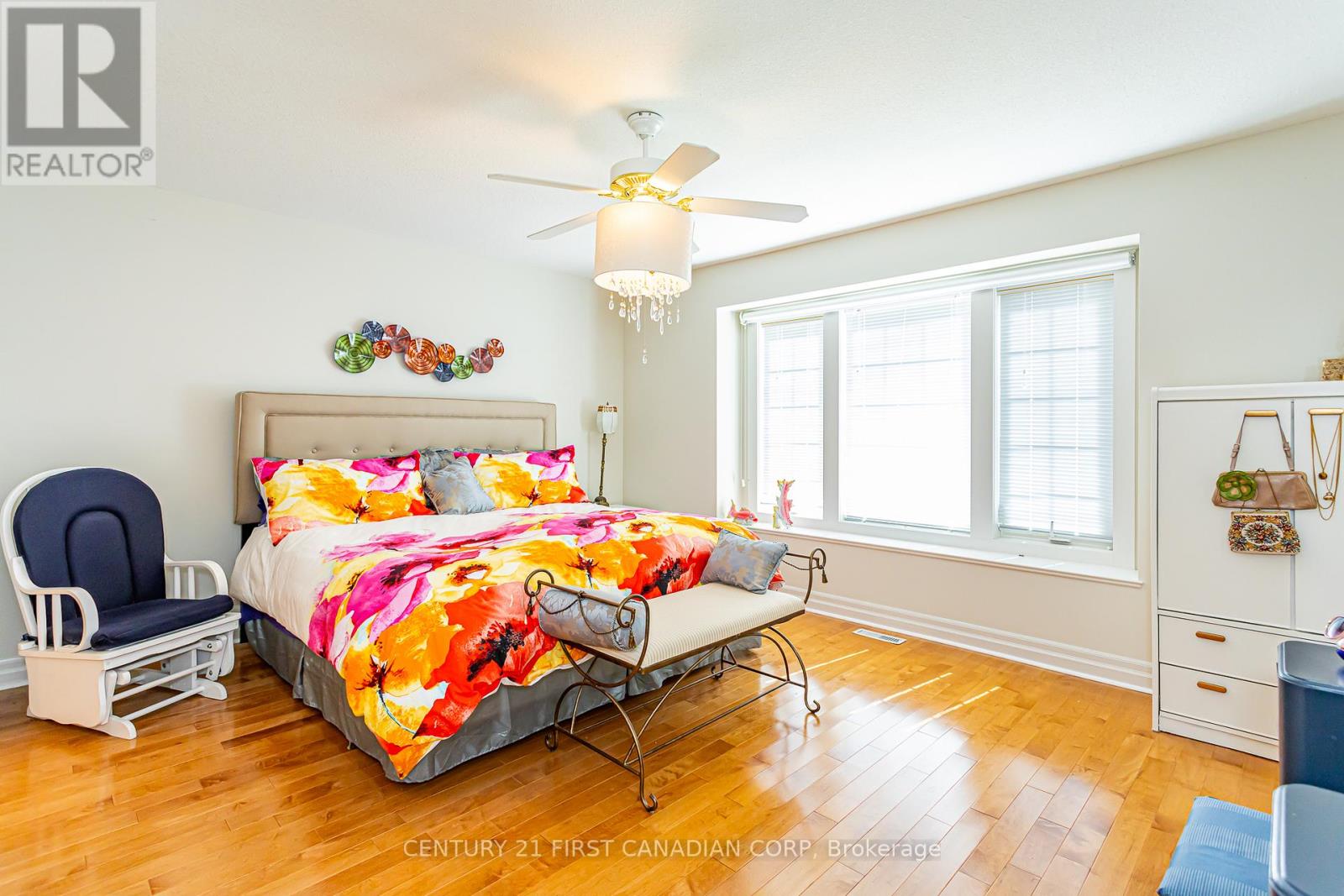 12 Harbour Park Court, Lambton Shores, Ontario  M0M 1T0 - Photo 18 - X12908076