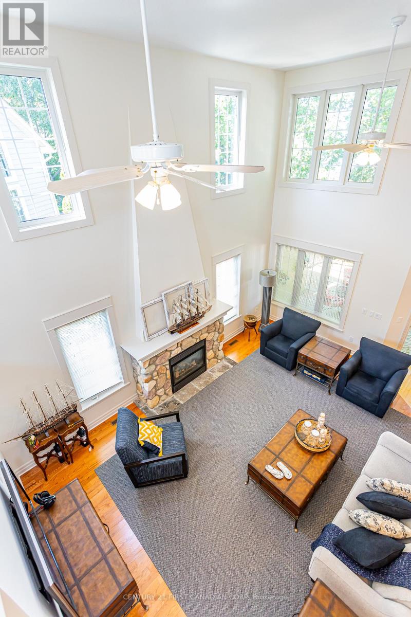 12 Harbour Park Court, Lambton Shores, Ontario  M0M 1T0 - Photo 23 - X12908076