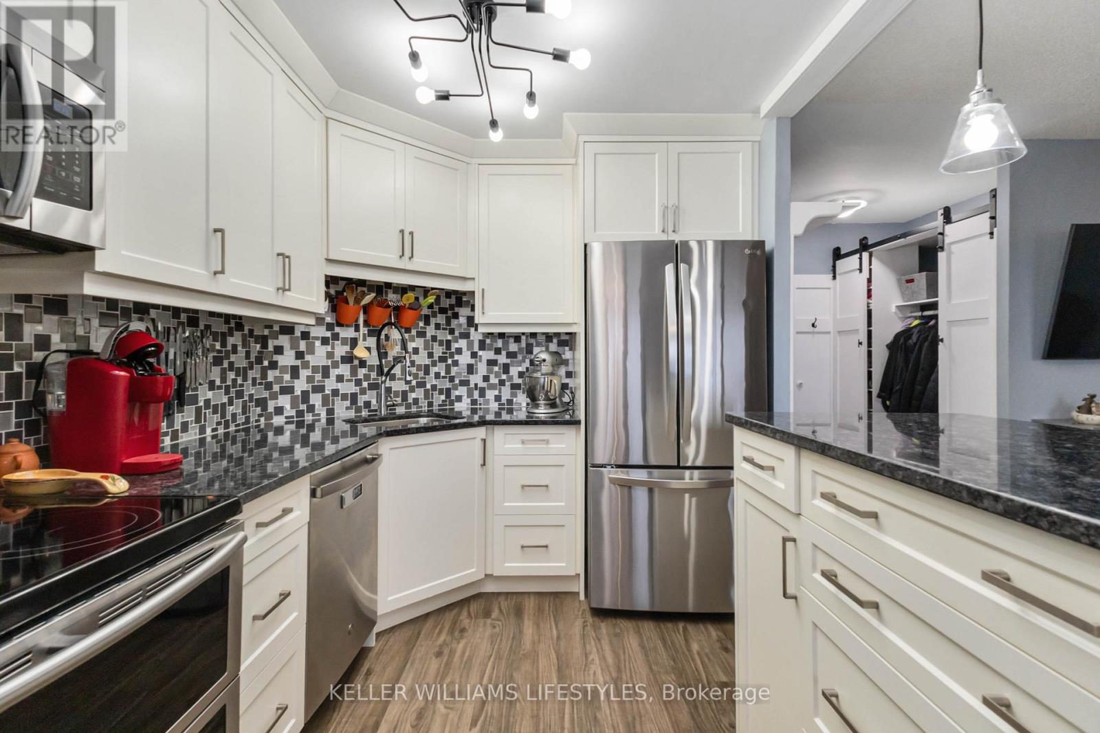 904 - 858 Commissioners Road E, London South, Ontario  N6C 5Y5 - Photo 20 - X12908080