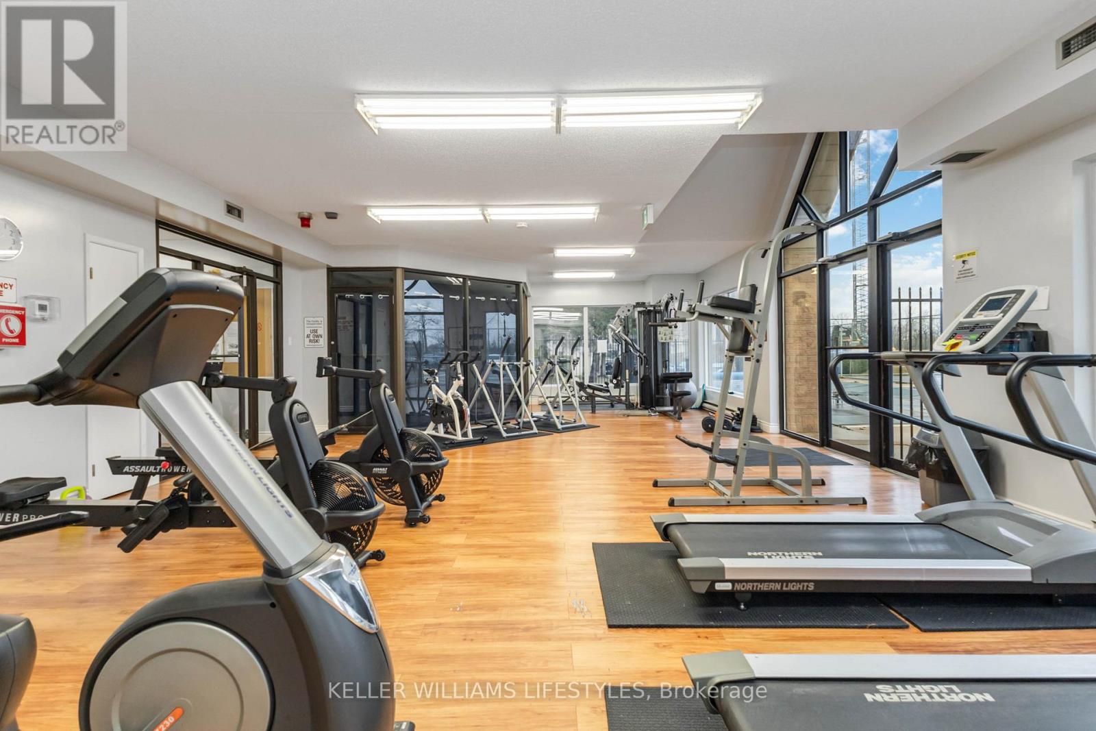 904 - 858 Commissioners Road E, London South, Ontario  N6C 5Y5 - Photo 35 - X12908080