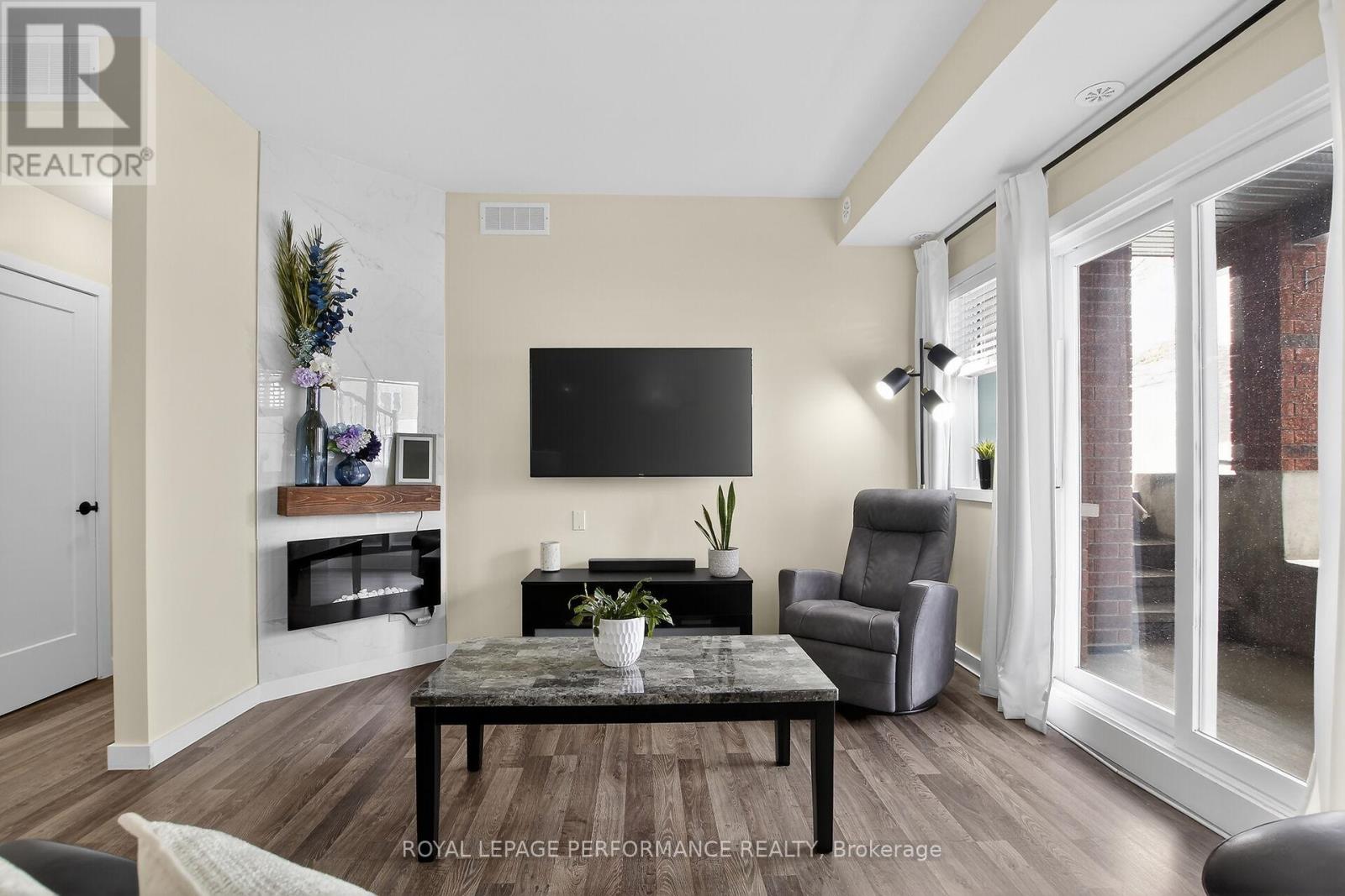 B - 135 Harthill Way, Ottawa, Ontario  K2J 5V1 - Photo 23 - X12908038