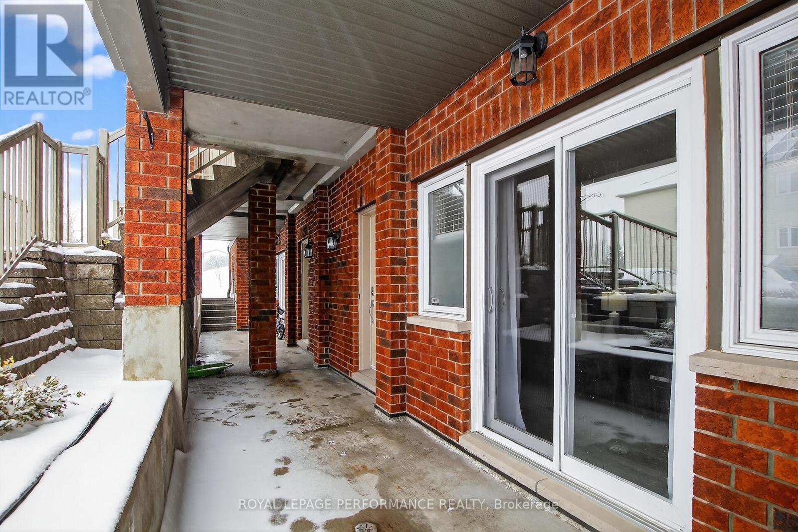 B - 135 Harthill Way, Ottawa, Ontario  K2J 5V1 - Photo 41 - X12908038