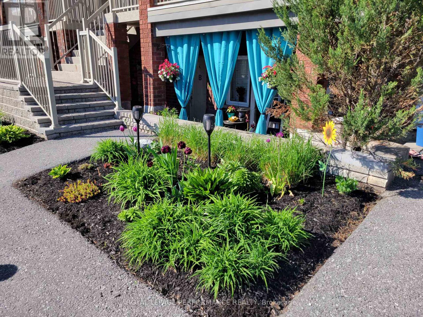 B - 135 Harthill Way, Ottawa, Ontario  K2J 5V1 - Photo 43 - X12908038