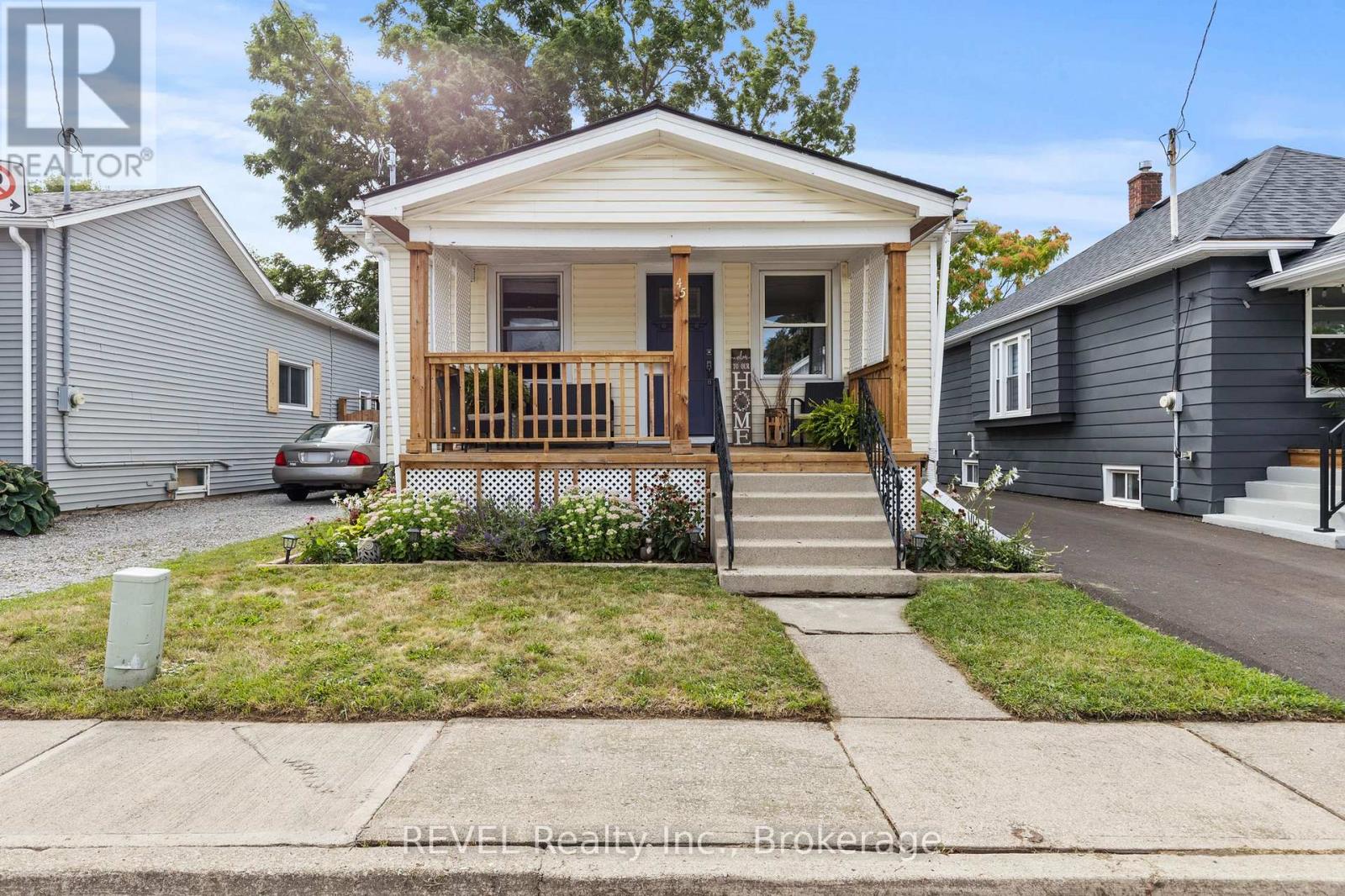 45 MCGHIE STREET, St. Catharines, Ontario