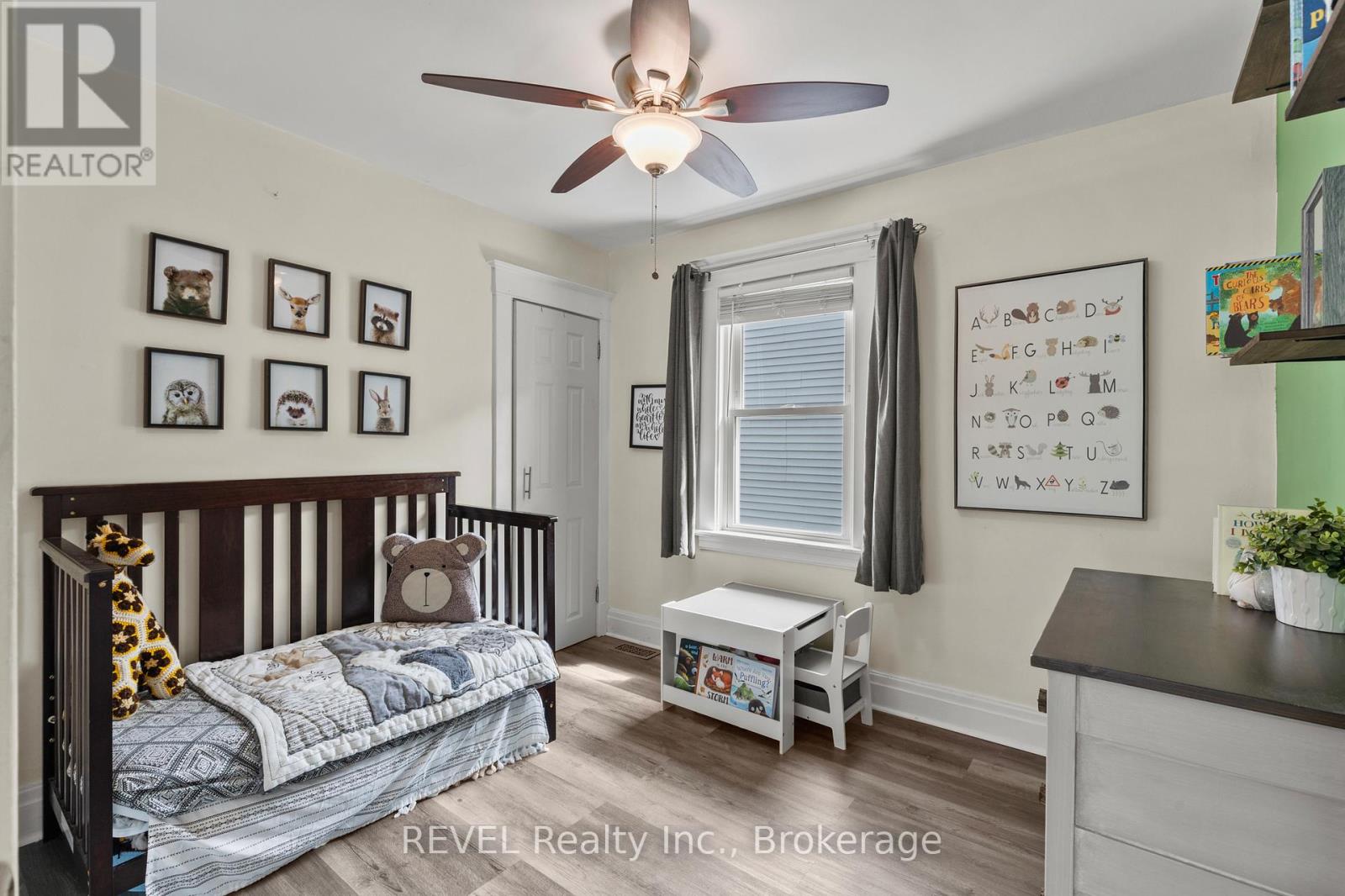 45 Mcghie Street, St. Catharines, Ontario  L2R 5A9 - Photo 12 - X12908074