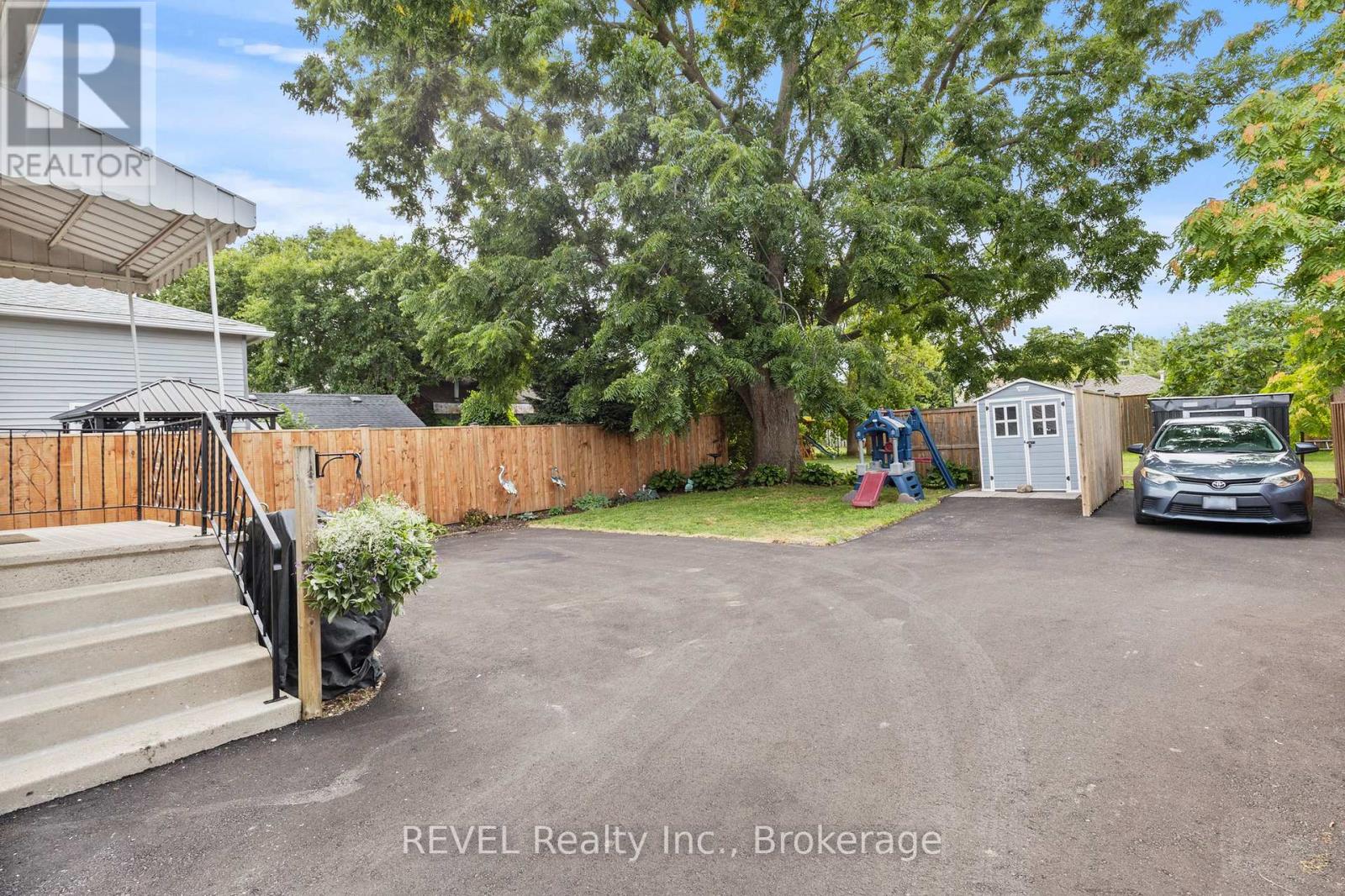 45 Mcghie Street, St. Catharines, Ontario  L2R 5A9 - Photo 19 - X12908074