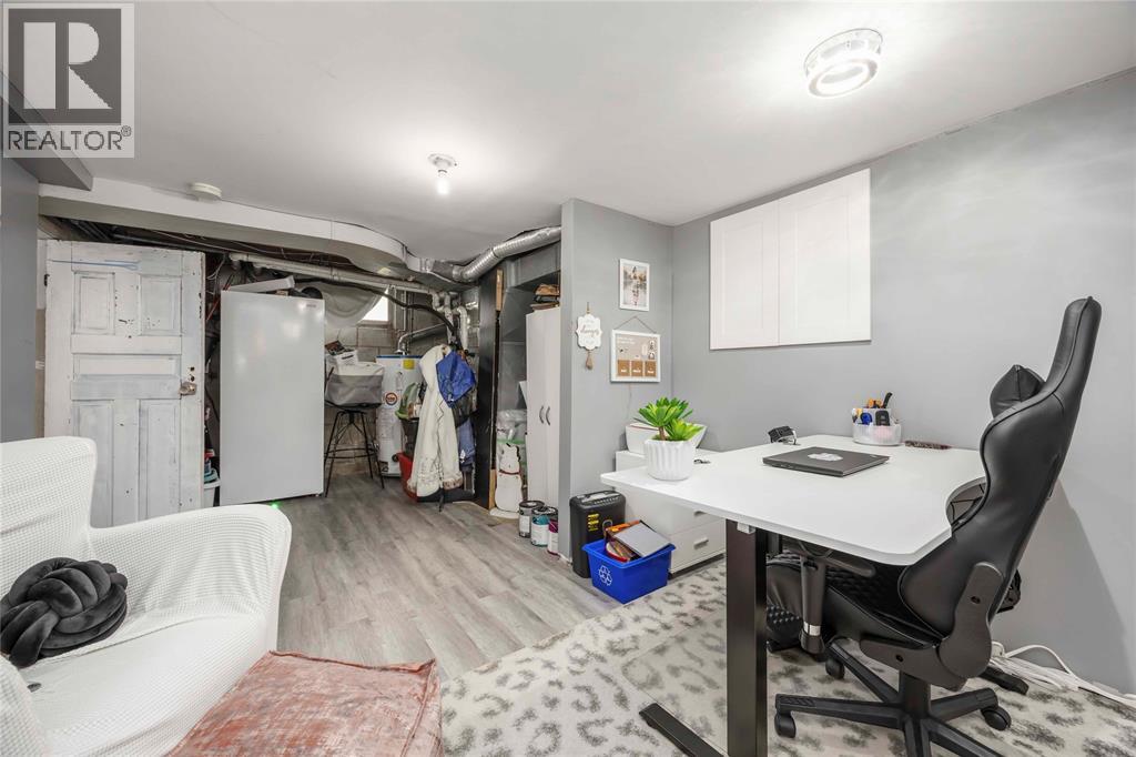 309 Maxwell Street, Sarnia photo 15