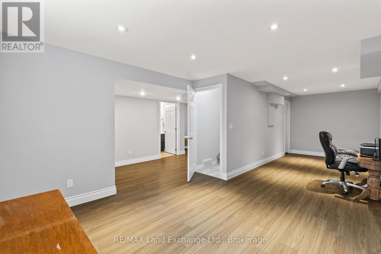 13 - 507 Andrew Street, Saugeen Shores, Ontario  N0H 2C1 - Photo 32 - X12908034