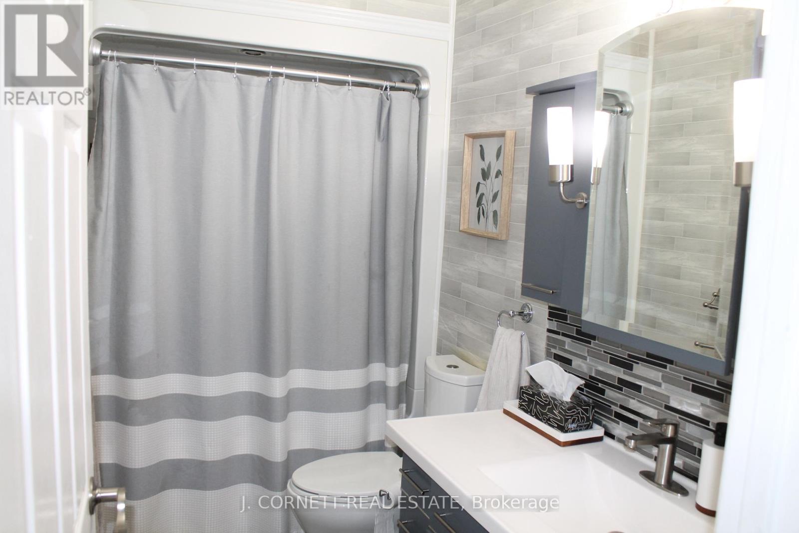 1120 Larin Avenue, Cornwall, Ontario  K6H 4C6 - Photo 10 - X12908090