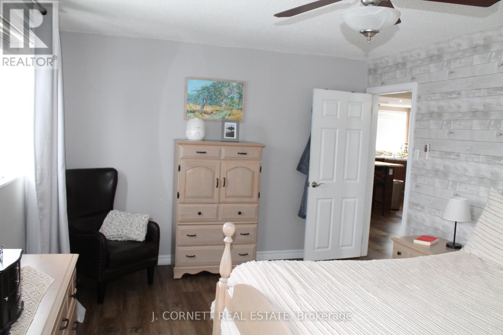 1120 Larin Avenue, Cornwall, Ontario  K6H 4C6 - Photo 9 - X12908090