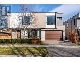 15 FAIRMEADOW AVENUE, Toronto, Ontario