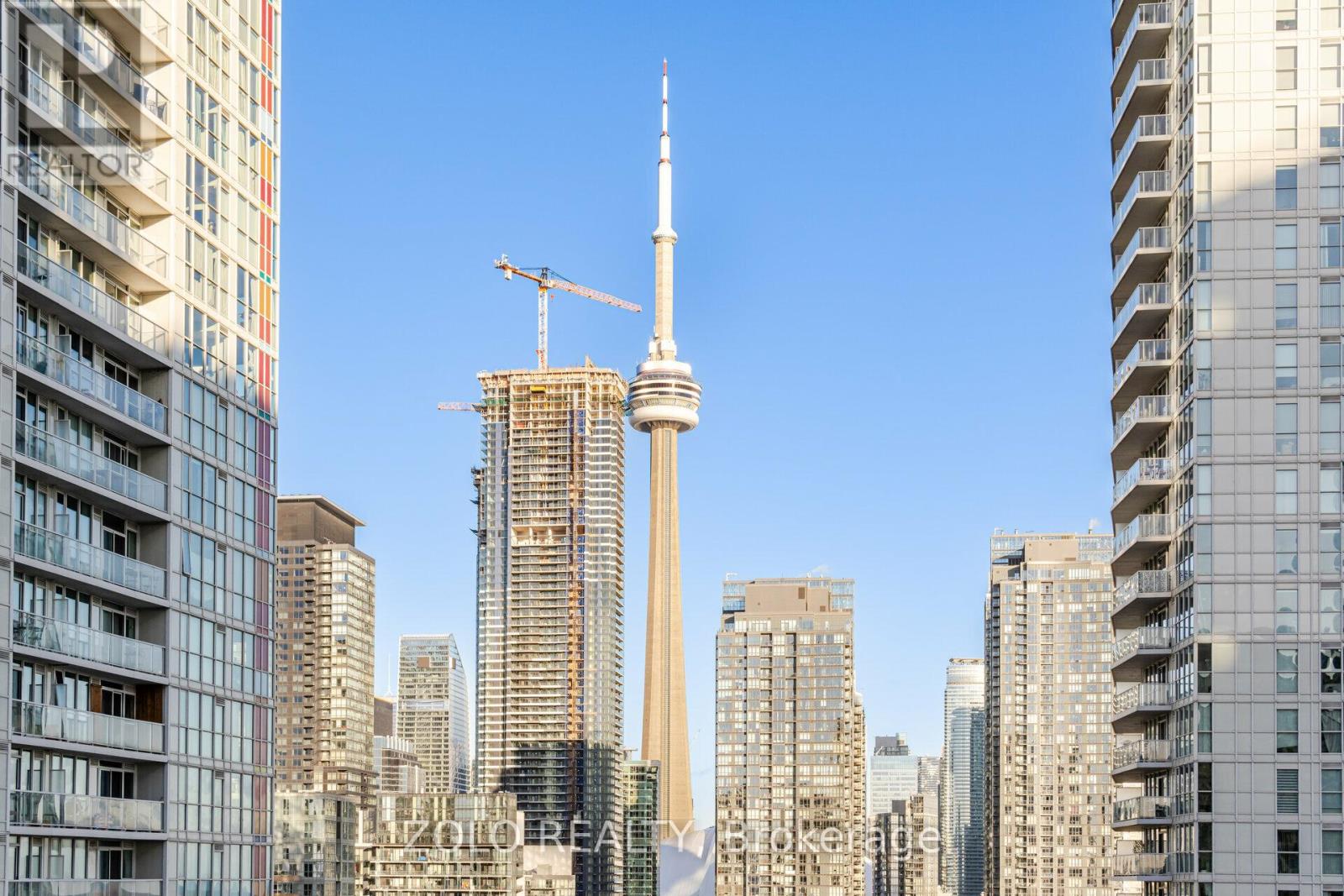 2111 - 70 Queens Wharf Road, Toronto, Ontario  M5V 0J2 - Photo 17 - C12908056