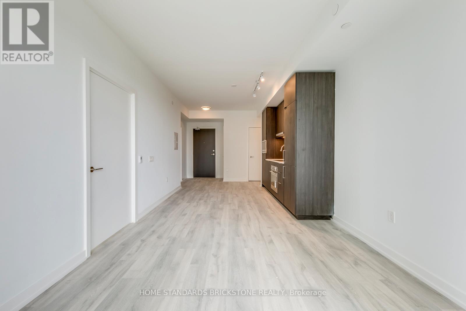 N2406 - 7 Golden Lion Heights, Toronto, Ontario  M2M 0C1 - Photo 17 - C12908066